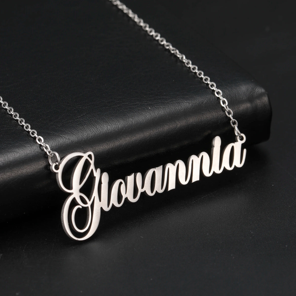 Personalized Nameplate Necklace in Silver, Classic Script – Custom Name Gift