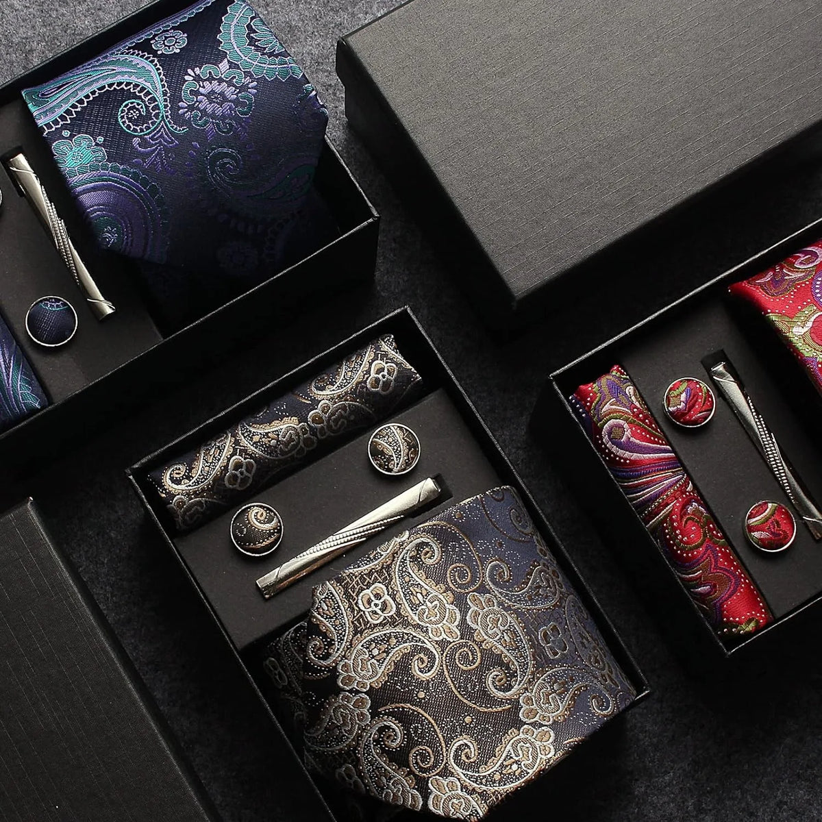 Silk Tie Gift Set: Tie, Pocket Square, Cufflinks & Tie Clip