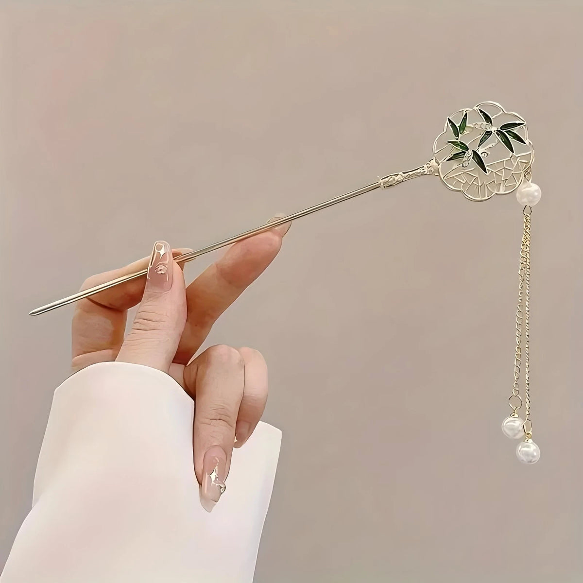 Tassel Hair Stick in Bamboo Leaf – Flower & Pearl Hair Accessory